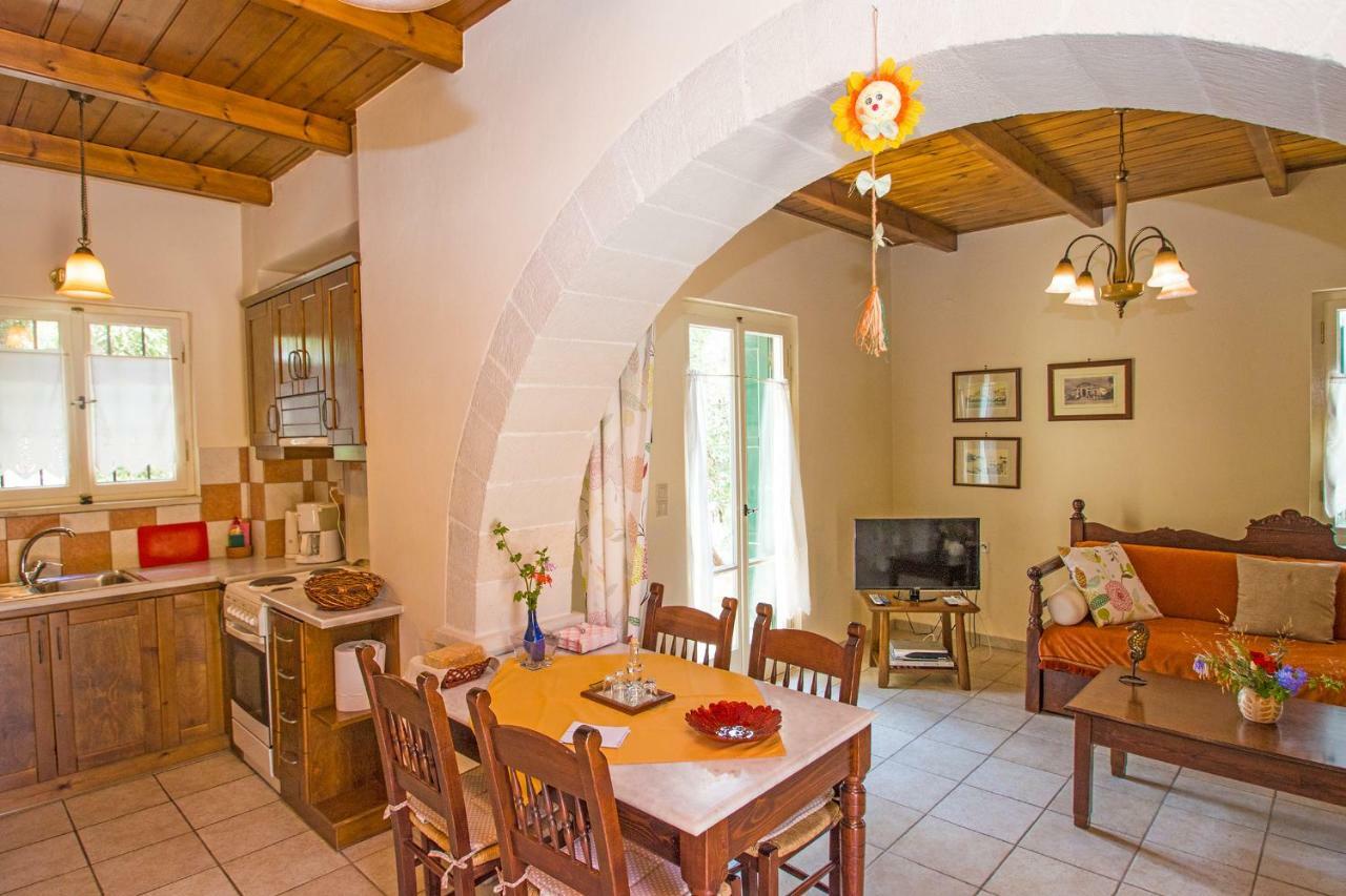 Helianthos Villas Douliana Dış mekan fotoğraf